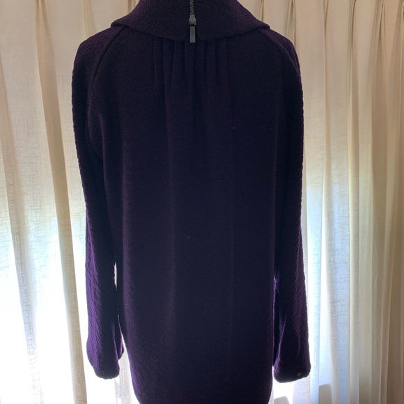 Tahari gorgeous aubergine purple coat - Picture 2 of 8